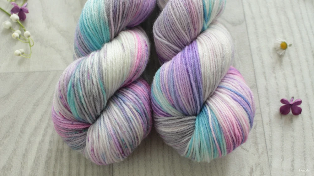 "Janette" - EXTRA Merino sw/polyamid 365m/100g