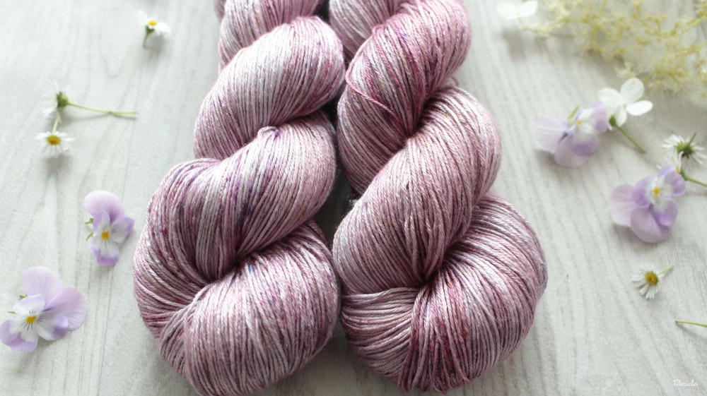 "Powder Rose" 100% pravé hedvábí 400m
