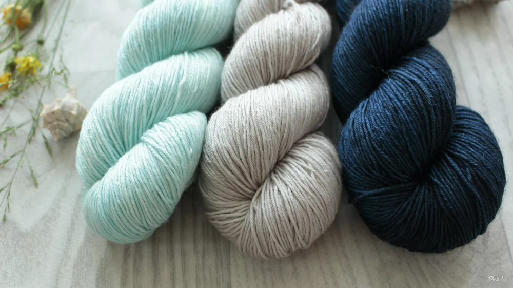 "Set 21" 300g -  80% Merino 20% hedvábí 3mm (360m)