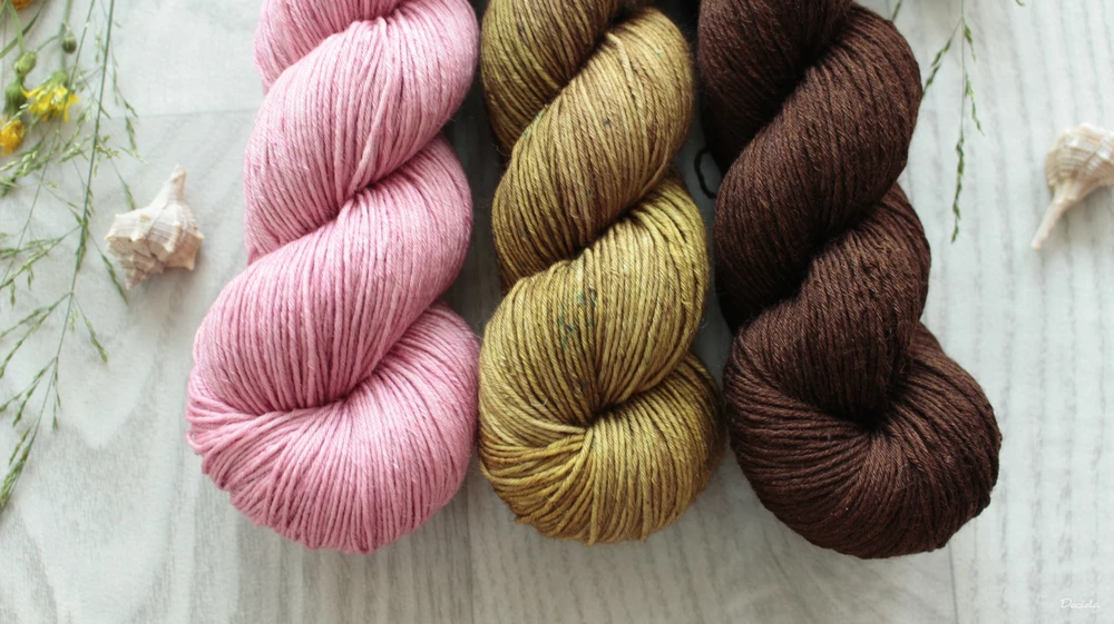 "Set 24" 300g - 80% Merino 20% hedvábí 3mm (360m)