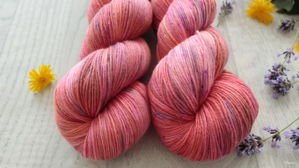 "Lara" - EXTRA Merino sw/polyamid 365m/100g