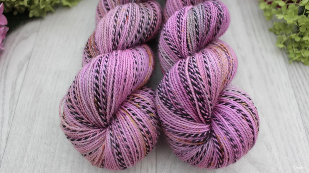 "Chupa" - ZEBRA Merino sw/nylon 365m/100g