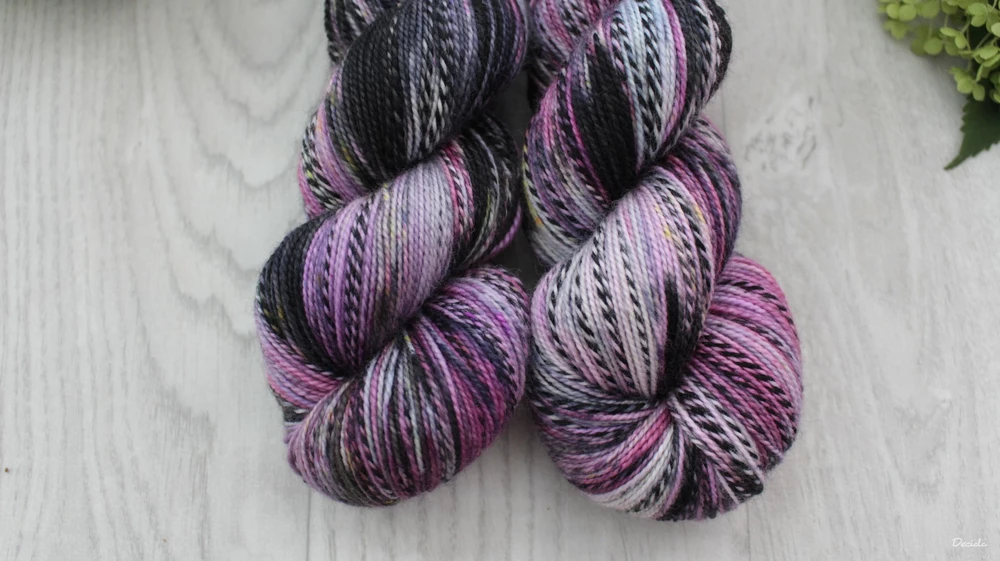 "Sparks" - ZEBRA Merino sw/nylon 365m/100g