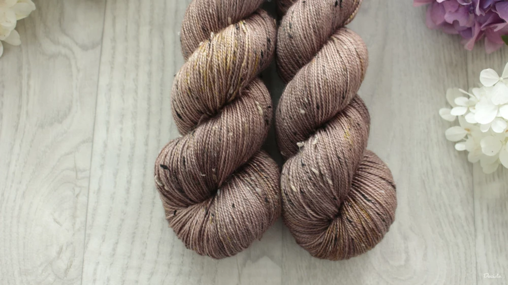 "Castaic" - merino a Donegal neps 400m