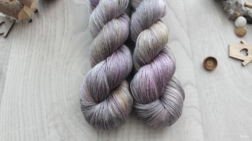 "Honolulu" 100% pravé hedvábí 400m