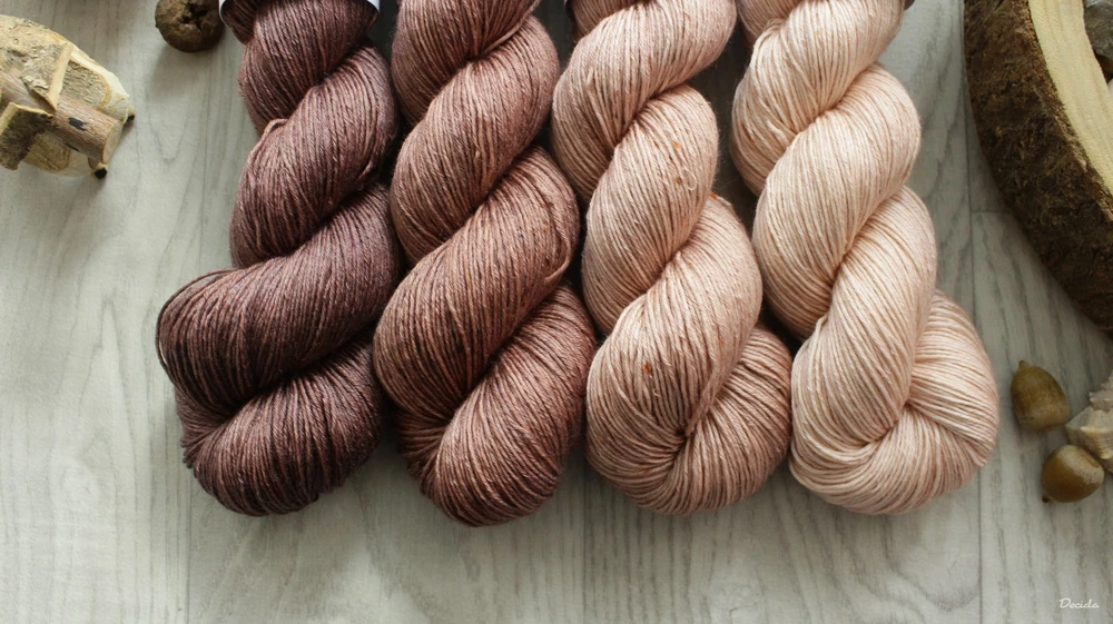 "Set 39" 400g - 80% Merino 20% hedvábí 3mm (360m)