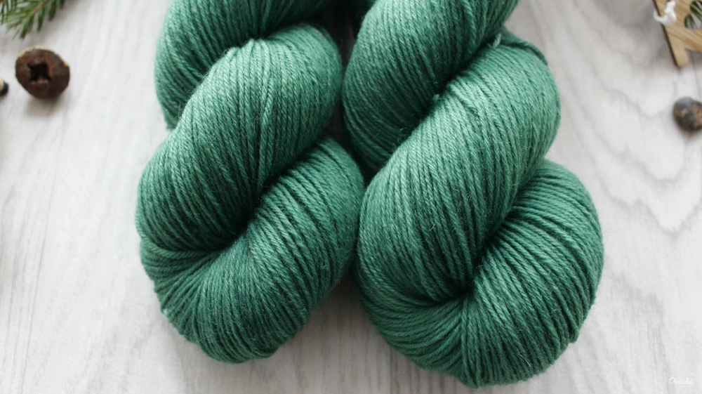 "Green" - EXTRA Merino sw/polyamid 365m/100g