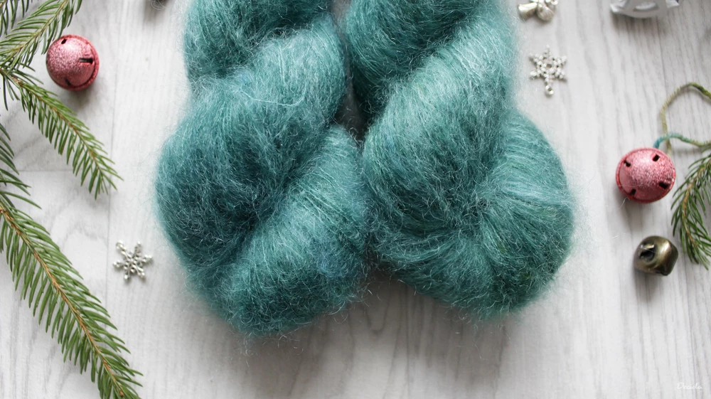 "Green" - 75%mohér/25%hedvábí 50g 420m/50g