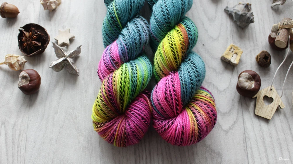 "Ocean colours" - ZEBRA Merino sw/nylon 400m/100g