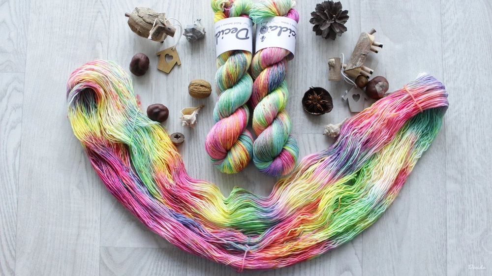"Neon dream" - 100g extra MERINO se sw 3mm