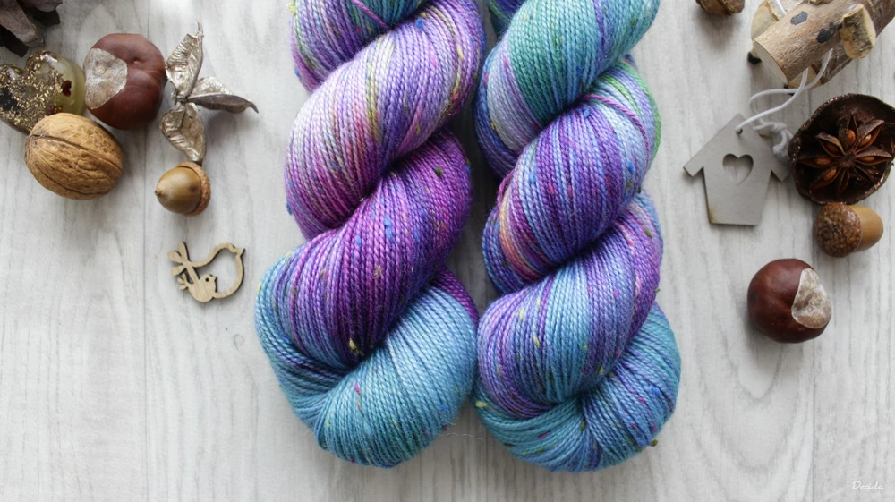 "Nela" -  85% merino sw a 15% donegal nopky barevné