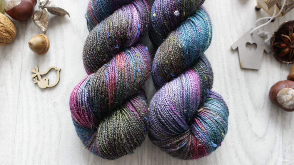 "Rise" -  85% merino sw a 15% donegal nopky barevné