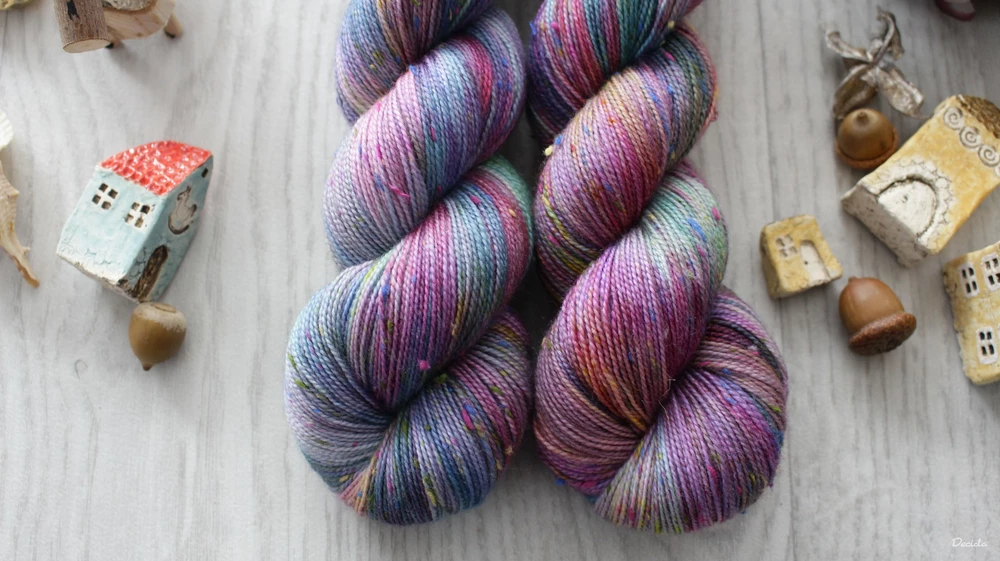 "Bobo" -  85% merino sw a 15% donegal nopky barevné