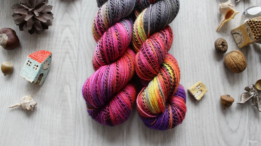 "Extravagance" - ZEBRA Merino sw/nylon 400m/100g