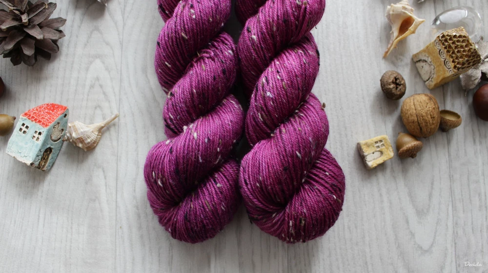 "Muse" Donegal DK - 85% merino a 15% donegal nopky 212m