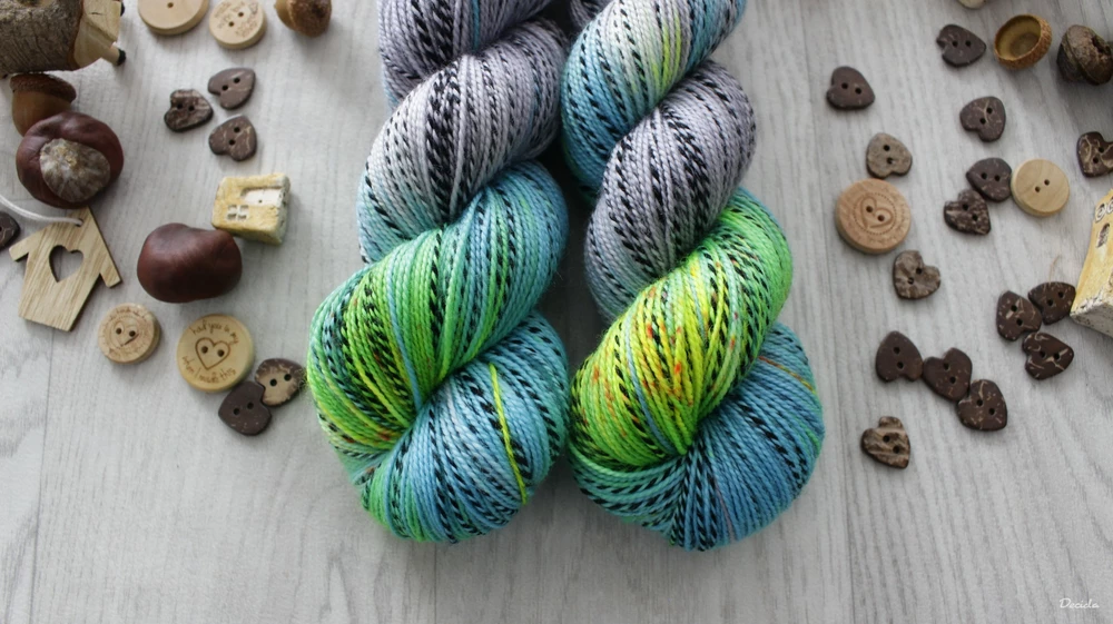 "Krokodýl 2" - ZEBRA Merino sw/nylon 400m/100g