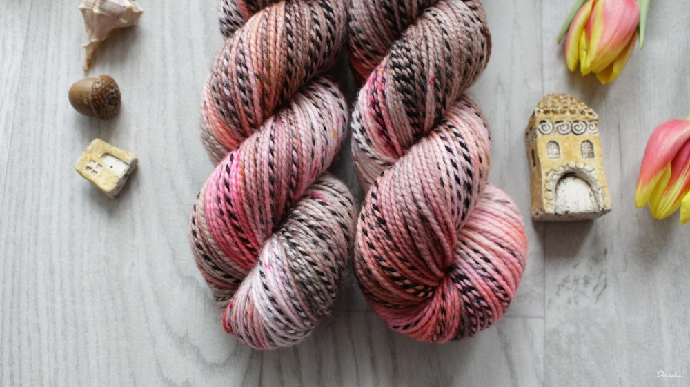 "Closure" - ZEBRA Merino sw/nylon 225m/100g