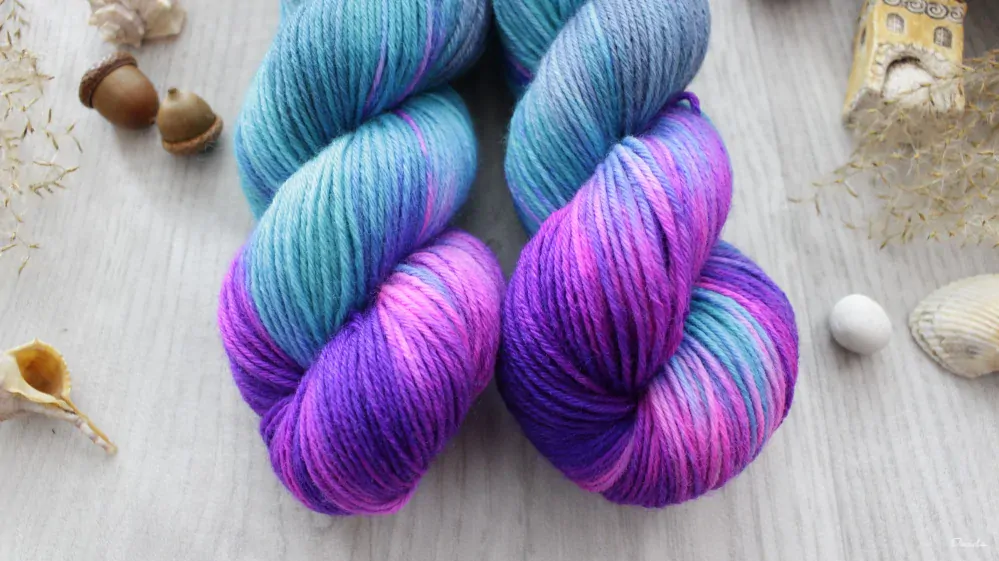 "Cupa" -  Merino sw/polyamid 270m/100g