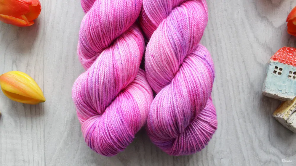 "Hot Pink" - 70%merino/10%kašmír/20%hedvábí 400m