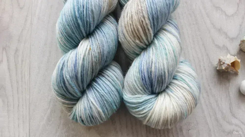 "Echo" -  Merino sw/polyamid 270m/100g