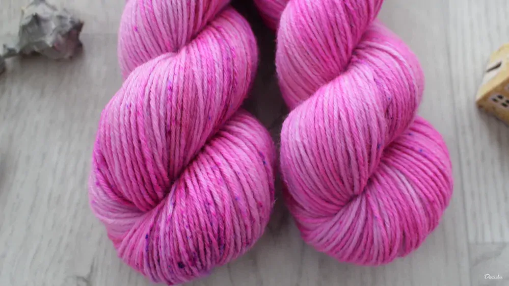 "Hot Pink" - Merino sw/polyamid 270m/100g