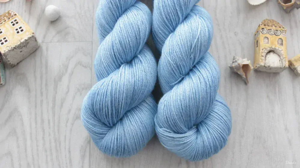 "Blue 1" - merino sw/hedvábí 50/50 400m