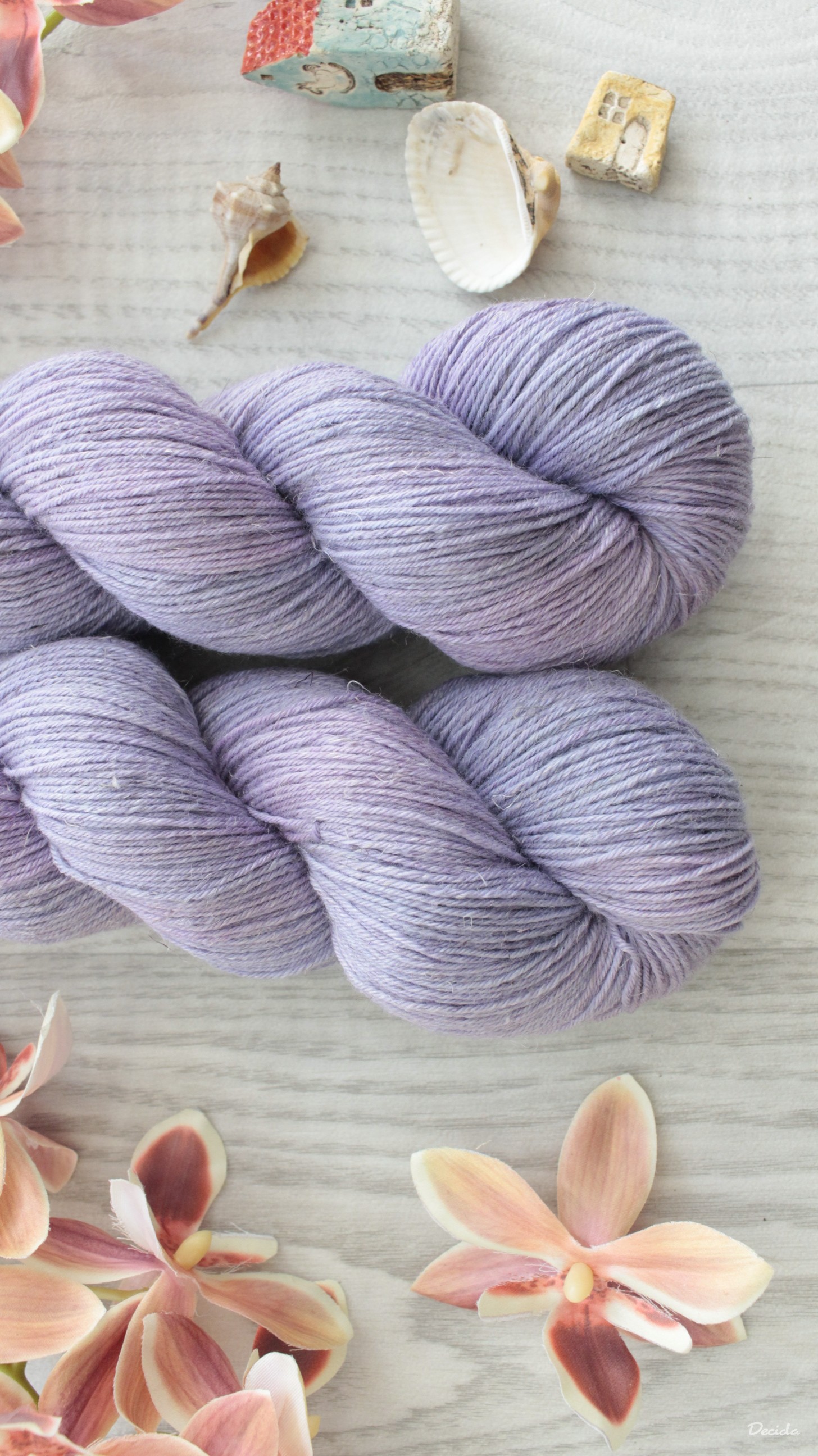 "Soft Violetta" - 80% Merino Easywash/20% Len 400m/100g