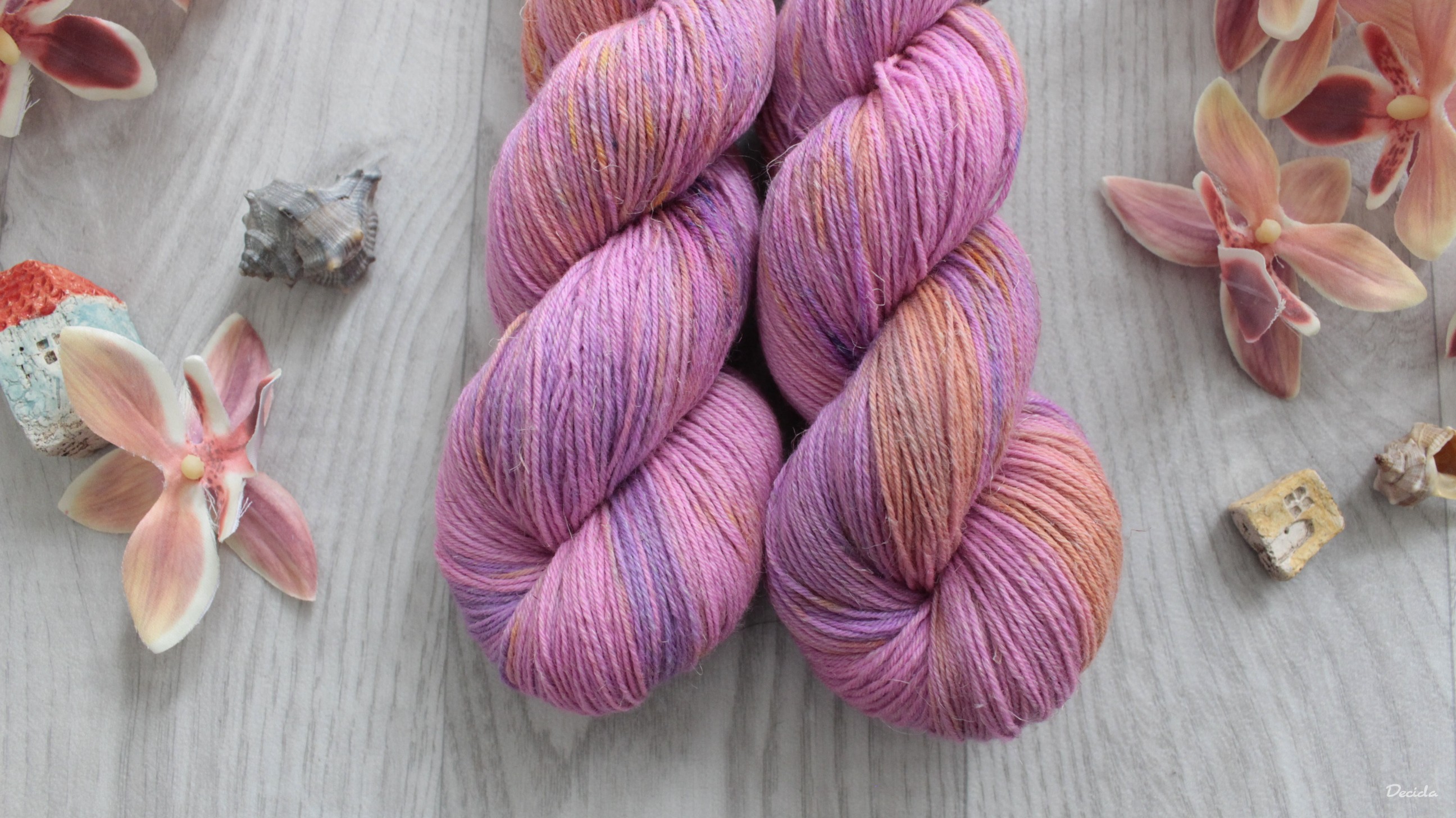 "Summer vibes" -  80% Merino Easywash/20% Len 400m/100g
