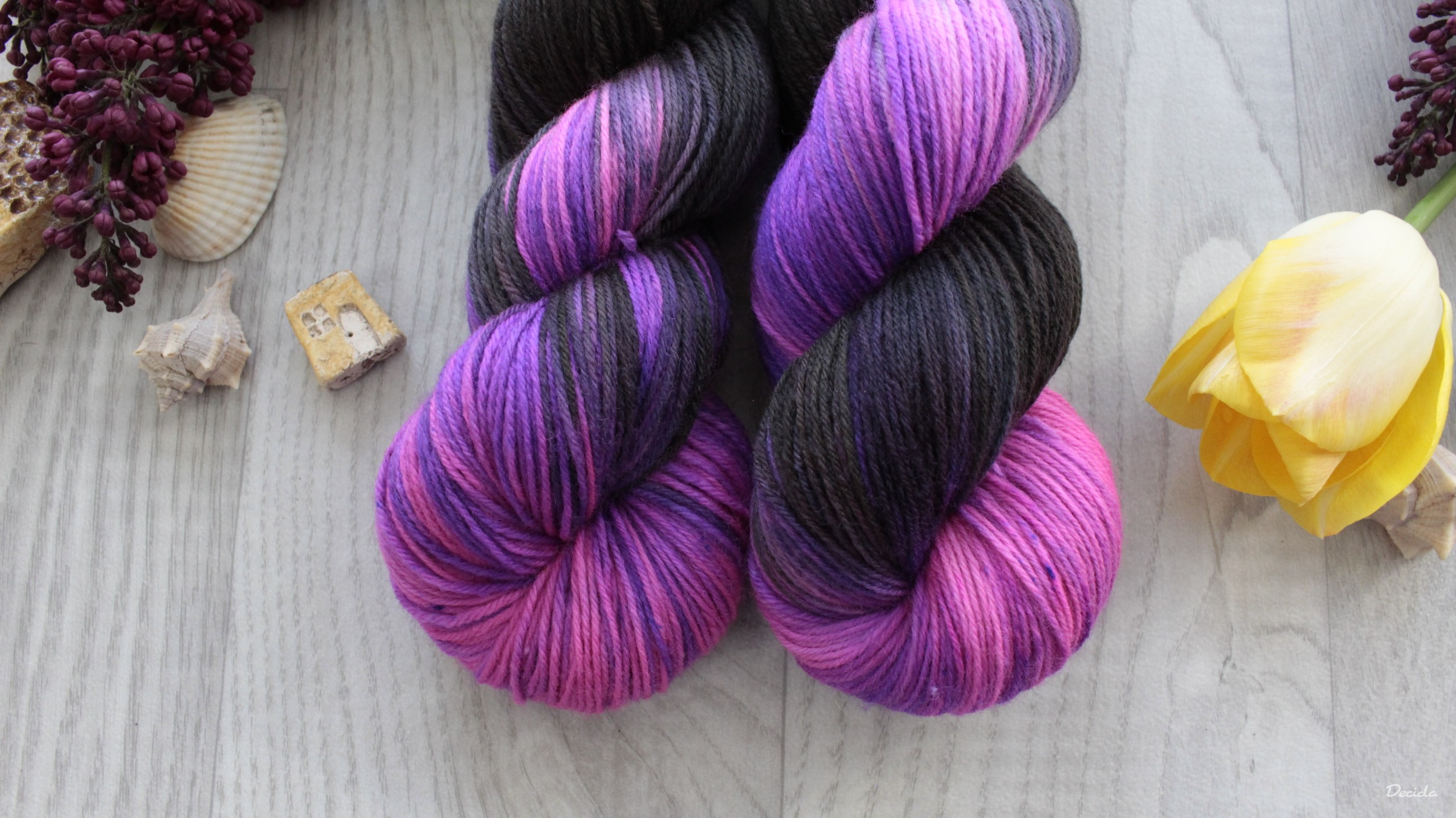 "Hot Extravagance 2" - EXTRA Merino sw/polyamid 365m/100g