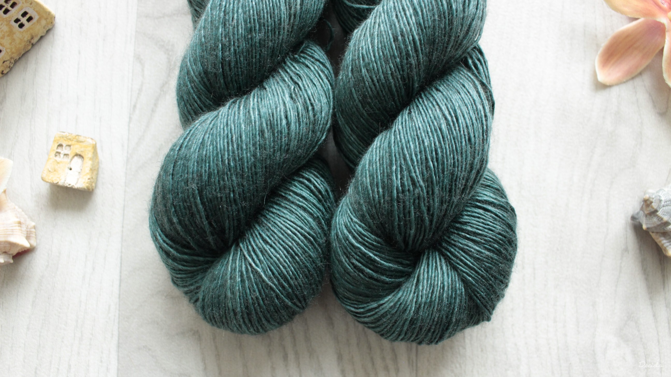 "Soft Spruce" 120g -  65%merino 20%hedvábí a 15% yak