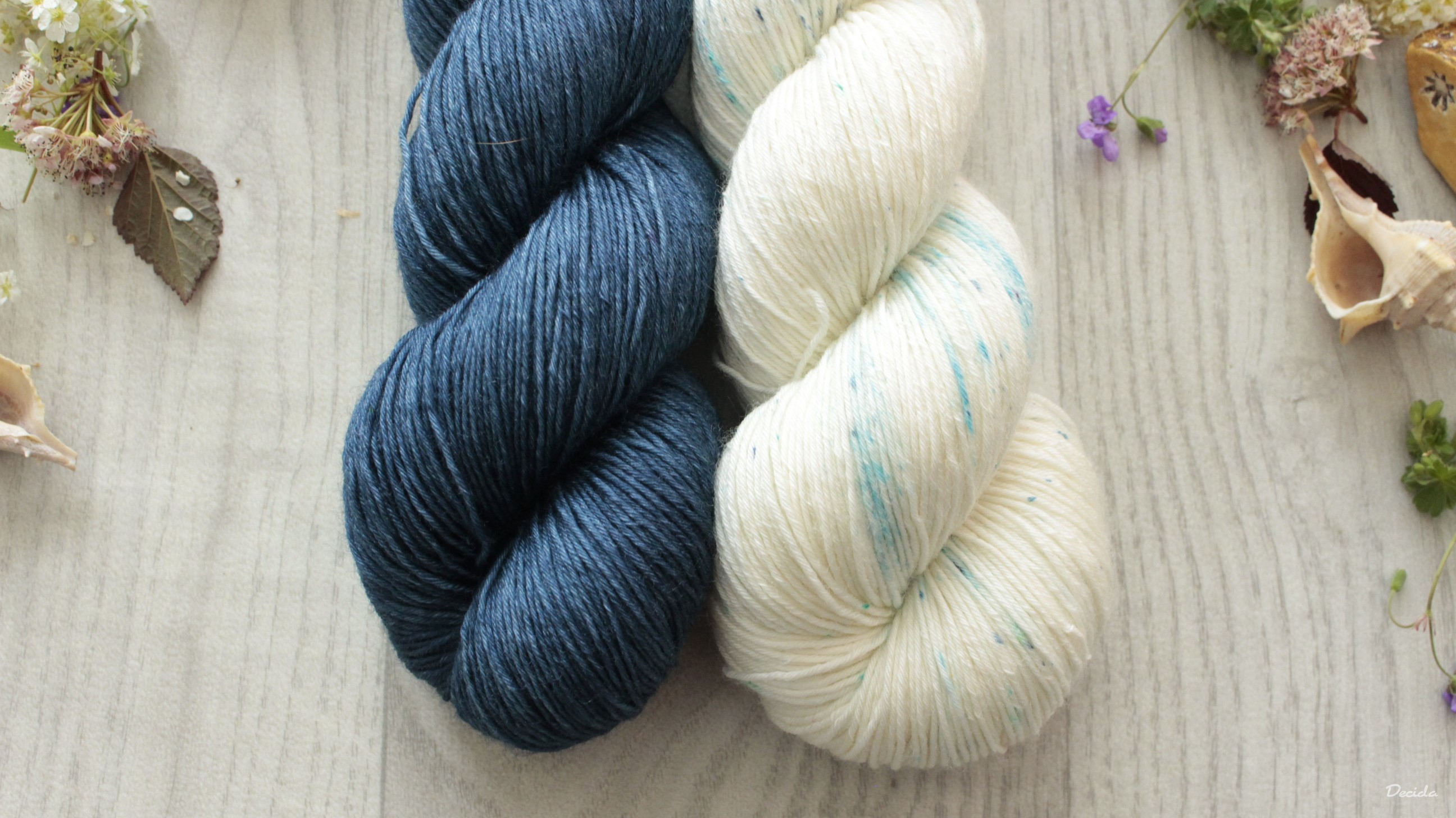 "Set 2" 200g - 80% merino 20% hedvábí 360m