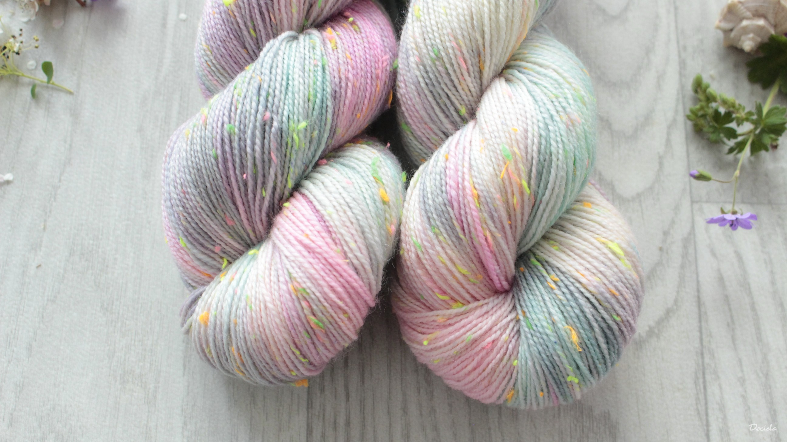 "Bubble" - merino a Donegal neps 400m
