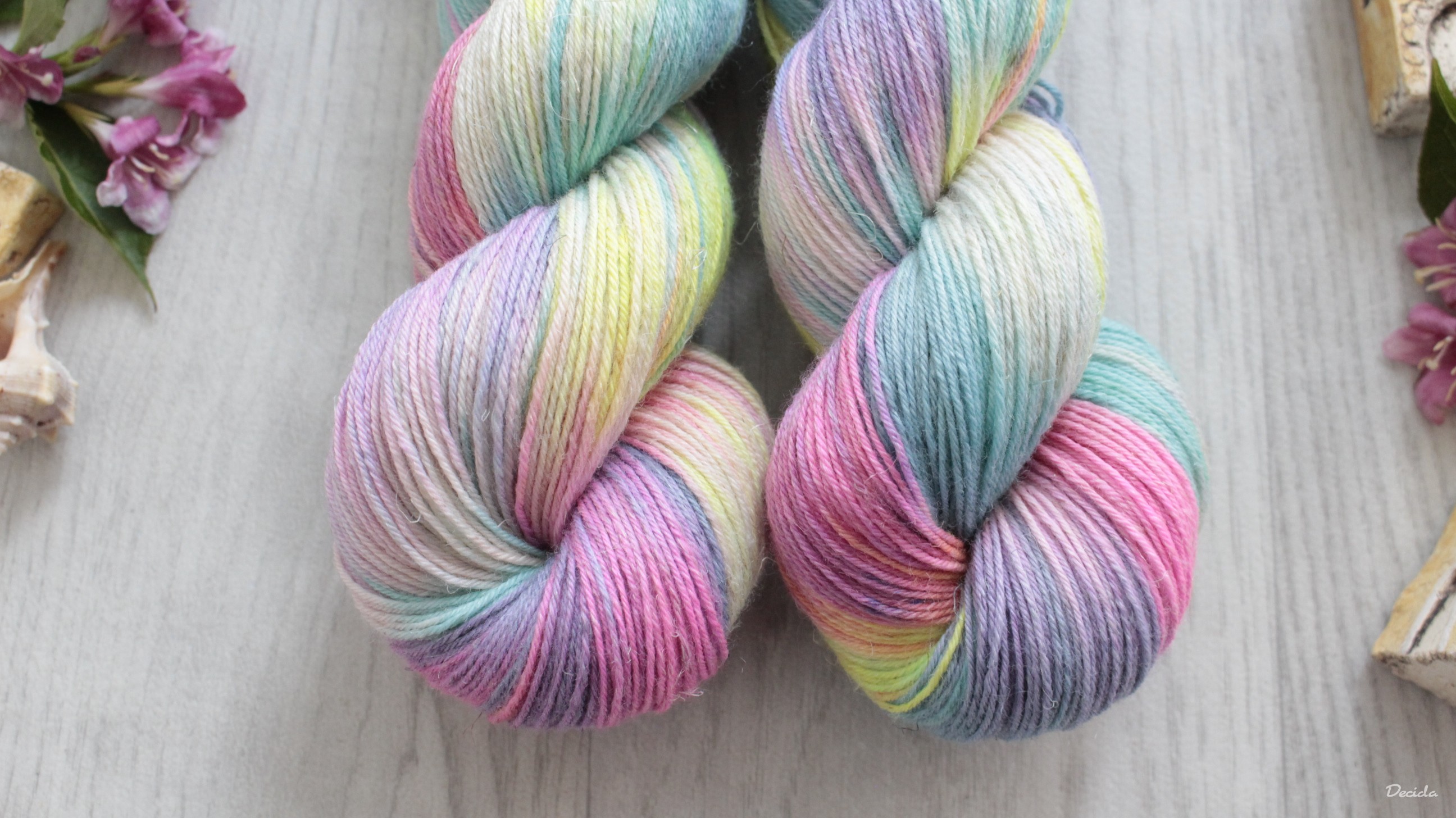 "Noturno" -  80% Merino Easywash/20% Len 400m/100g