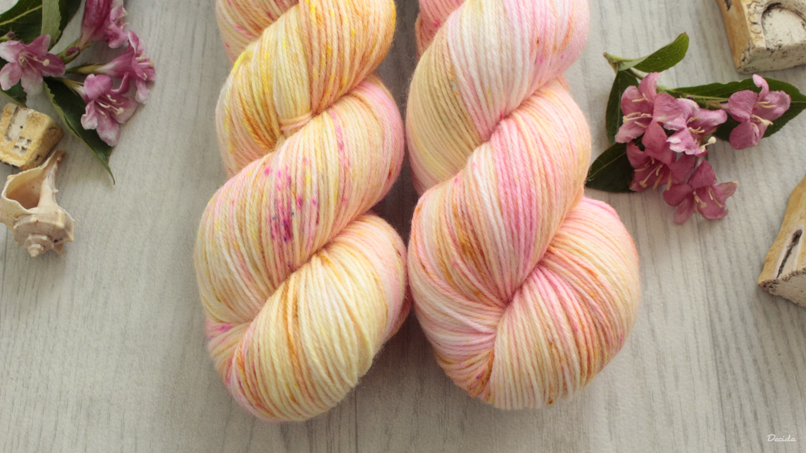 "Summer Hit" - EXTRA Merino sw/polyamid 365m/100g