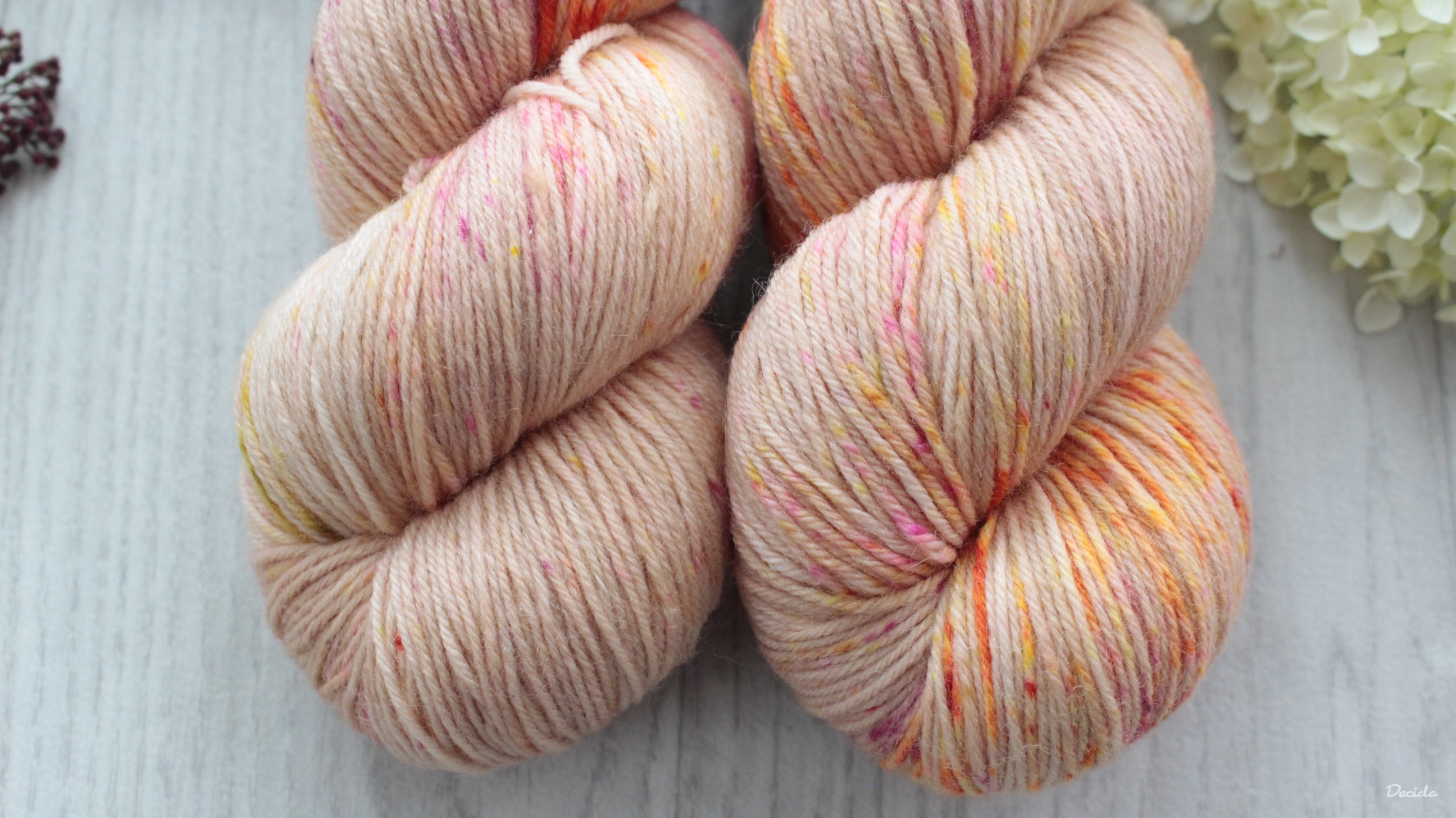 "Lucy" - EXTRA Merino sw/polyamid 365m/100g