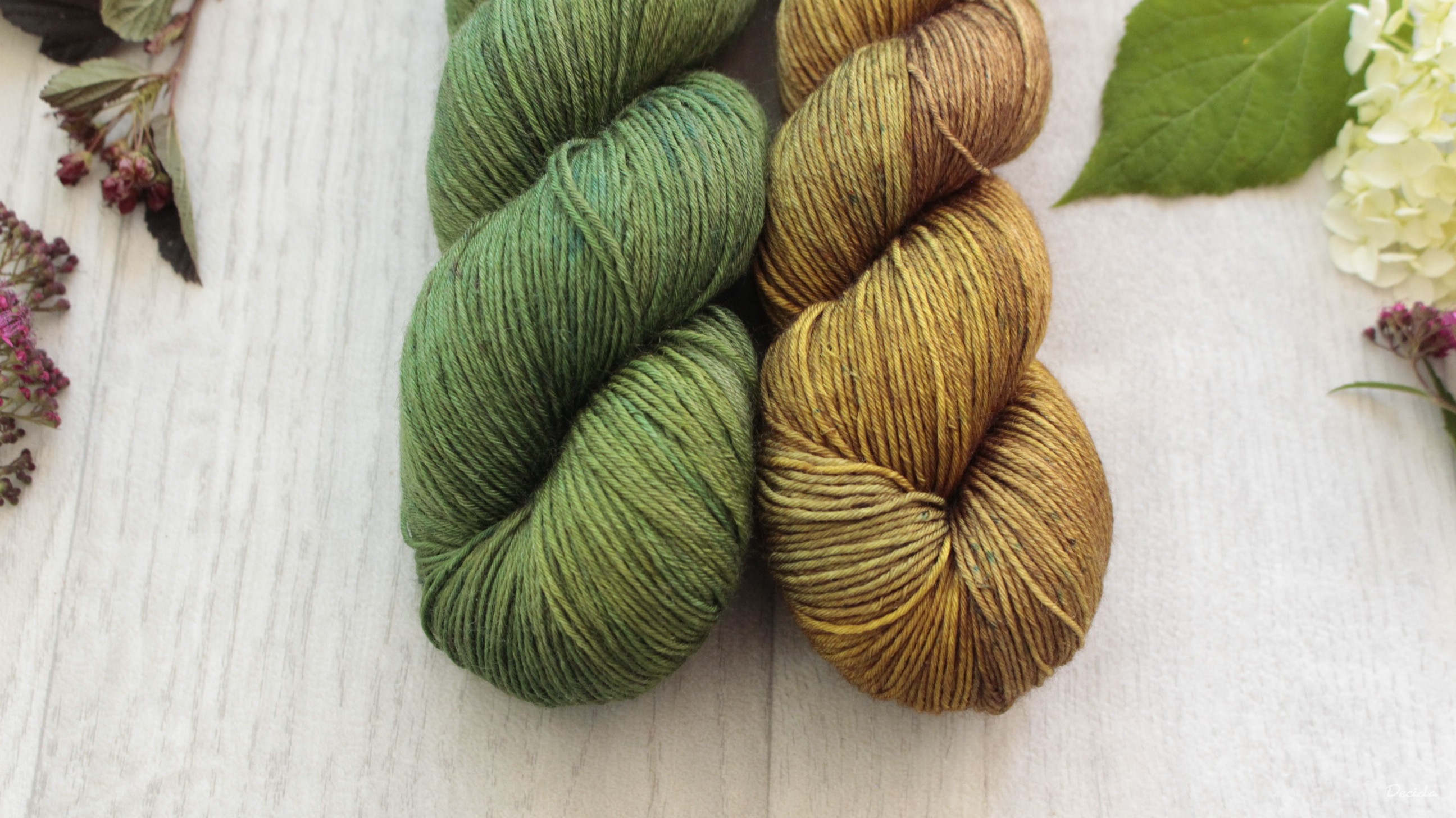 "Set 76" 200g - 80% merino 20% hedvábí 360m