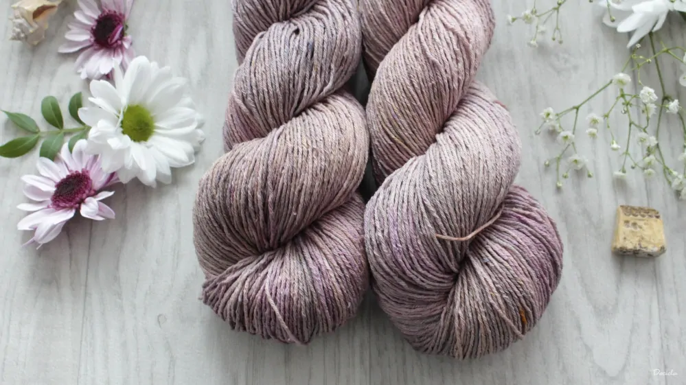 "Tania" - Buretové hedvábí 300m/100g