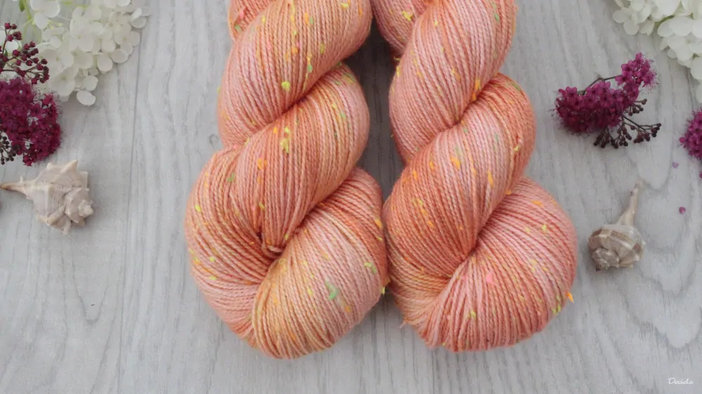 "Salmon" - merino a Donegal neps 400m