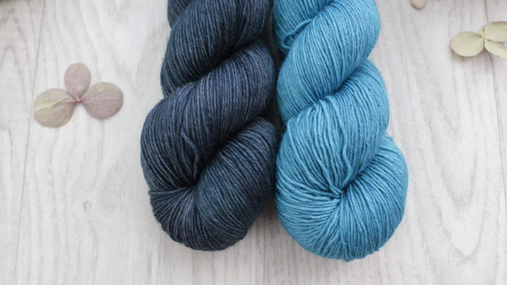"Set 49" 200g - 100% merino 365m