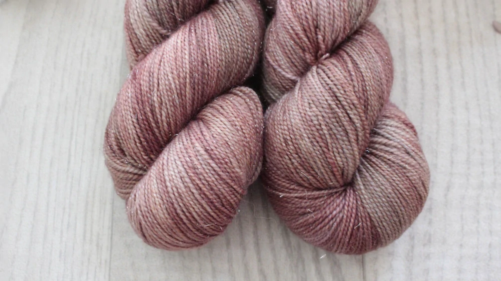 "Coredor" - Merino sw/Nylon/Stříbrná nitka 400m