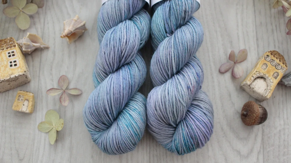 "Spring Rains" -  extra MERINO sw 210m