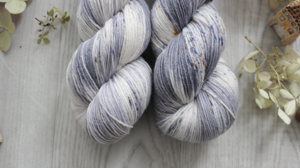 "Samurai" - EXTRA Merino sw/polyamid 365m/100g