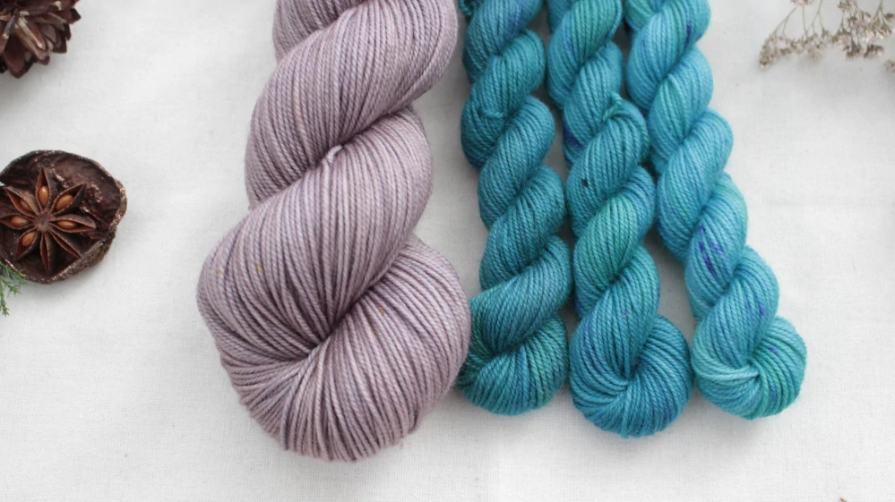 "Set 30" Alpine Bloom Hat - 160g Merino sw 300m