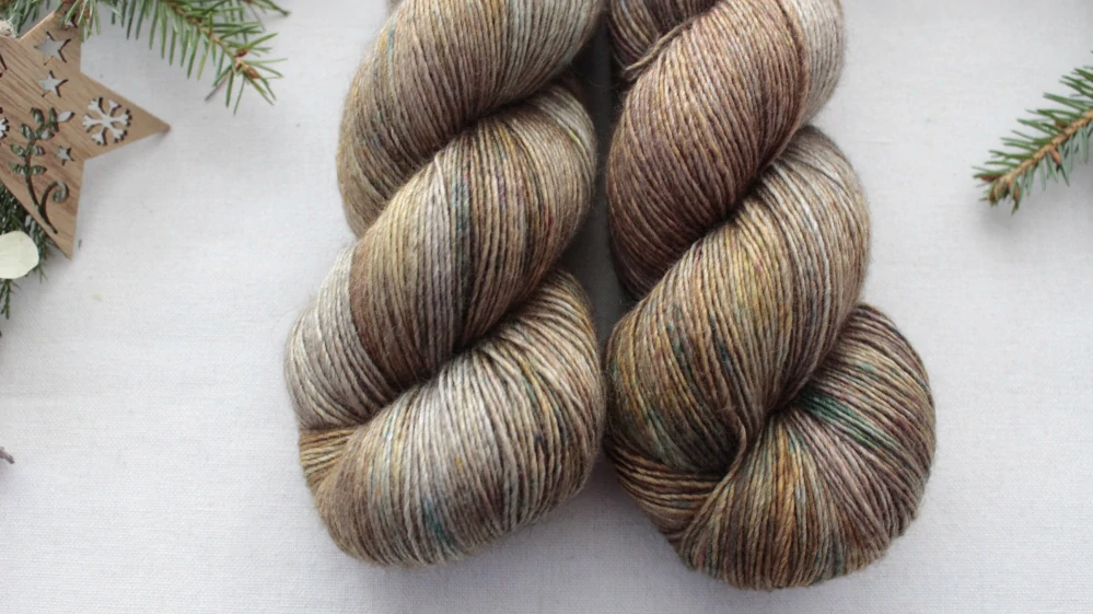 "Flor dourado" 120g - 65%merino 20%hedvábí a 15% yak