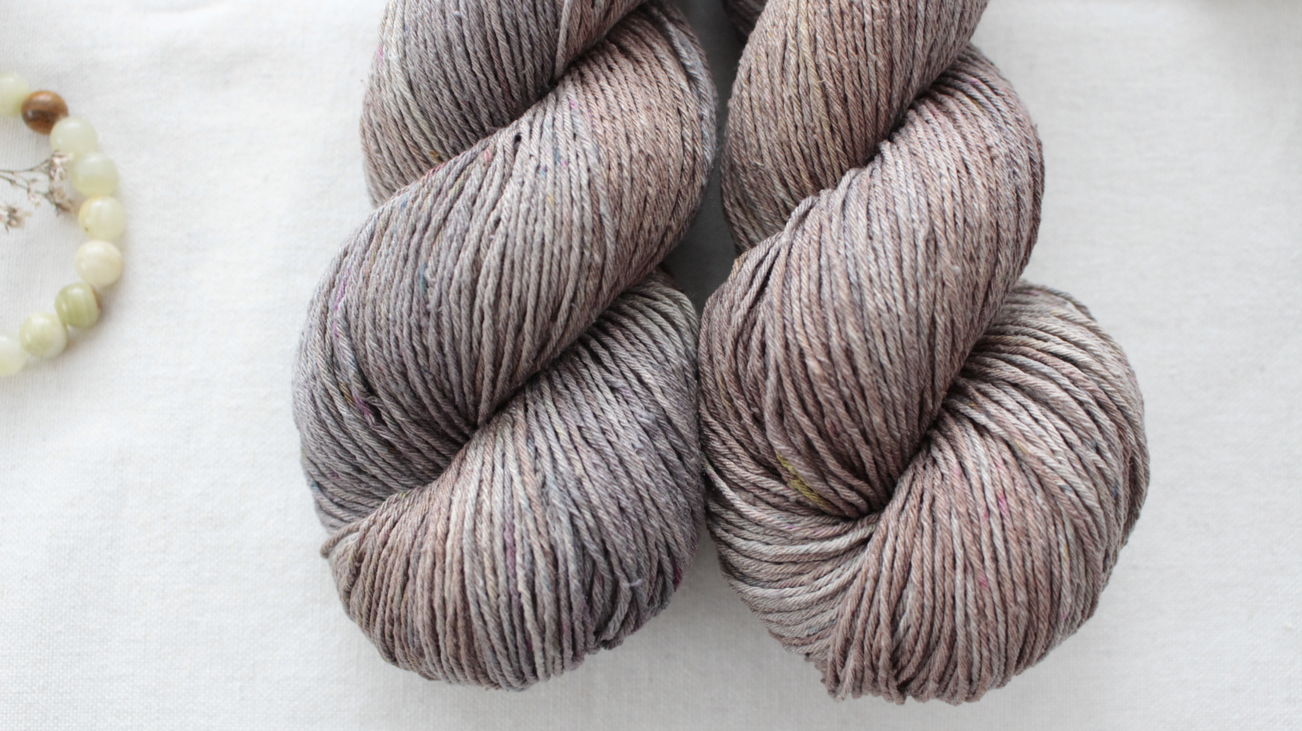 "Mogán" - Buretové hedvábí 300m/100g