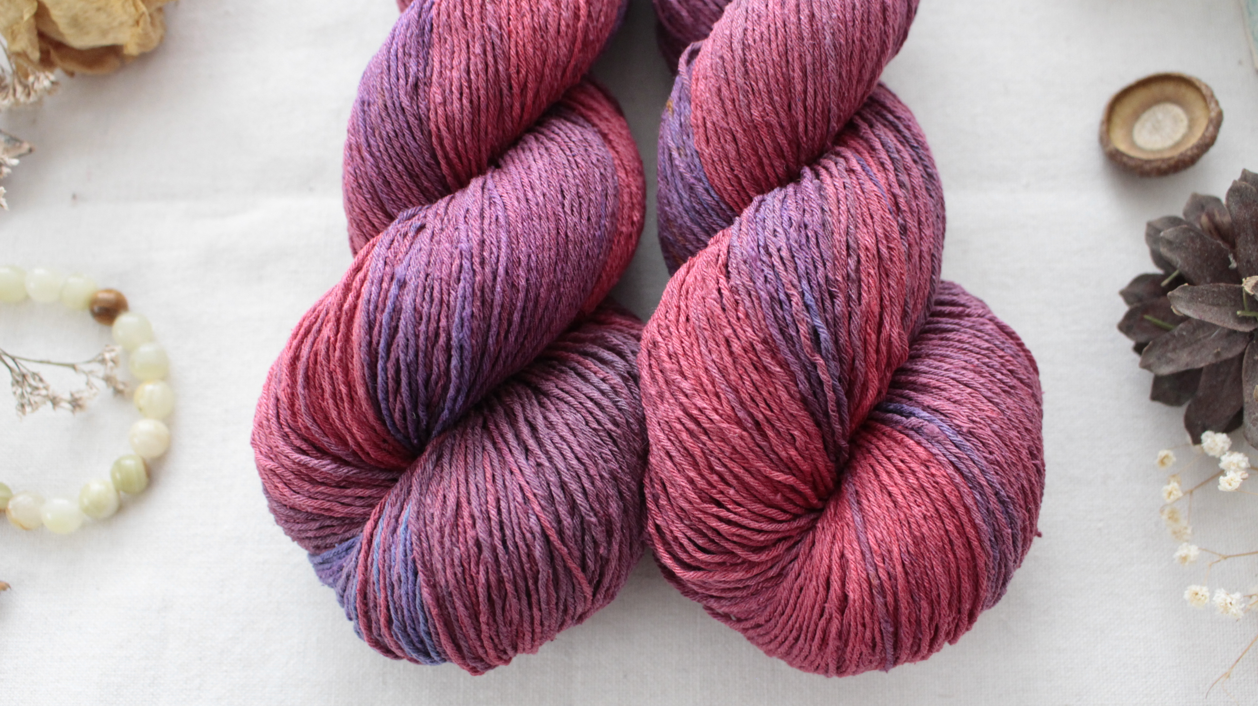 "V lůně" - Buretové hedvábí 300m/100g