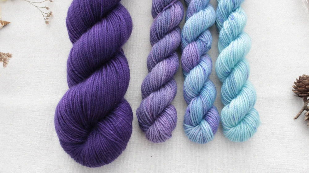 "Set 47" Alpine Bloom Hat - 160g Merino sw 300m