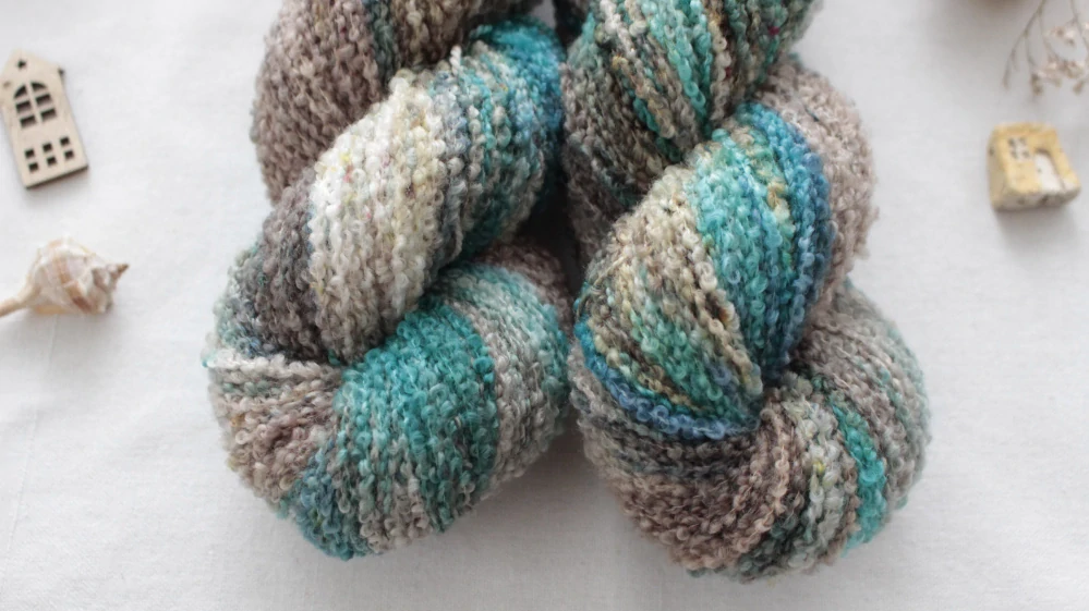 "Bahía" - merino sw Boucle 220m/100g