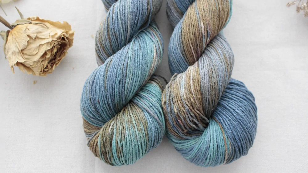 "Matt 2" - Buretové hedvábí 300m/100g