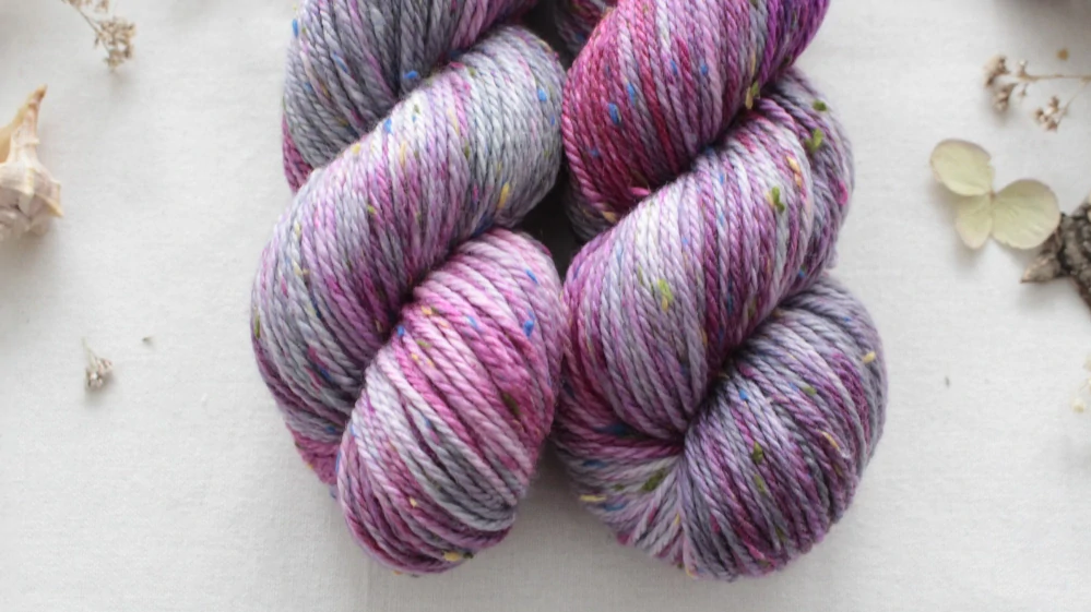 "Melena" -  merino sw a Donegal neps 166m